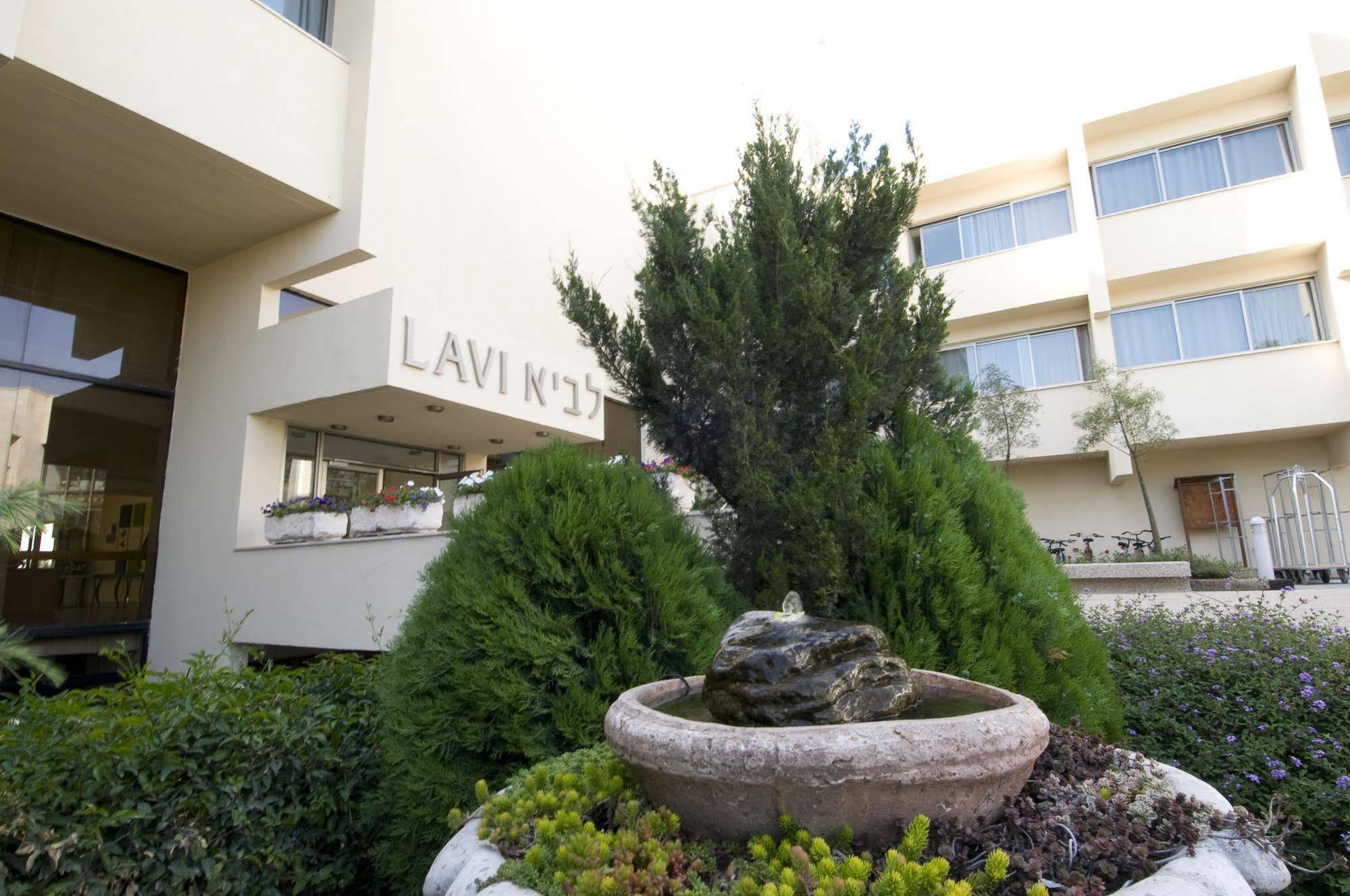 Lavi Kibbutz Hotel エクステリア 写真